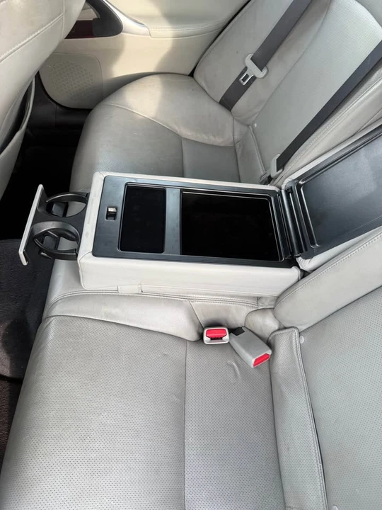 2007 Lexus IS 2nd Gen - Image 11 of 13