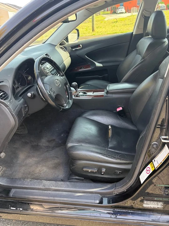 2007 Lexus IS 2nd Gen - Image 7 of 16