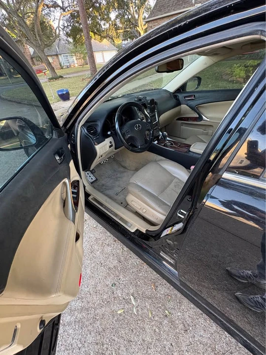 2007 Lexus IS 2nd Gen - Image 6 of 14