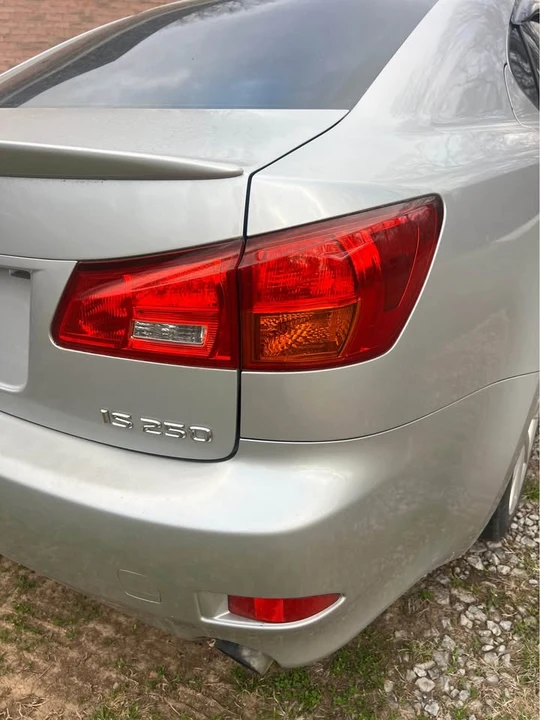 2007 Lexus IS 2nd Gen - Image 3 of 10