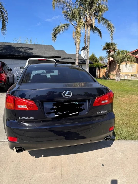 2007 Lexus IS 2nd Gen - Image 5 of 6