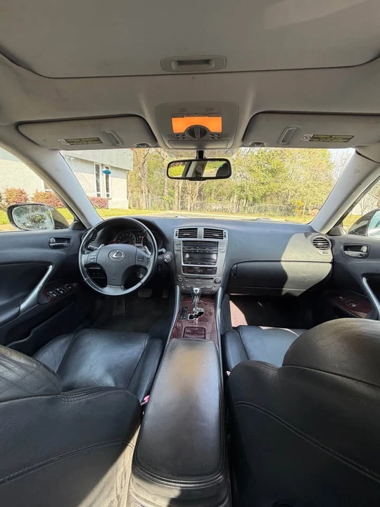 2007 Lexus IS 2nd Gen - Image 15 of 16
