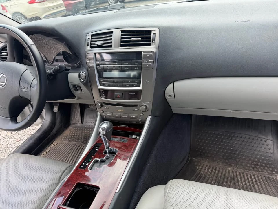 2007 Lexus IS 2nd Gen - Image 17 of 17