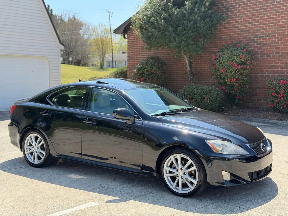 2007 Lexus IS 2nd Gen - Image 7 of 17