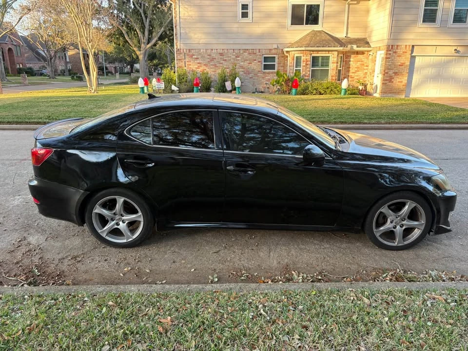 2007 Lexus IS 2nd Gen - Image 4 of 14