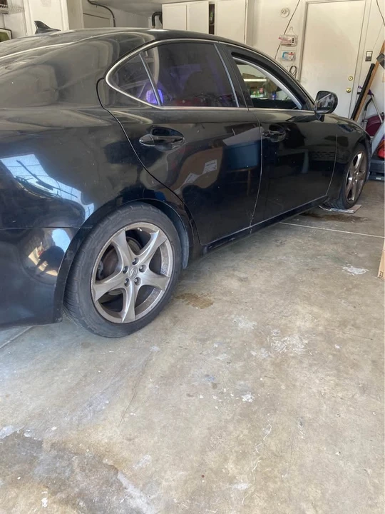 2007 Lexus IS 2nd Gen - Image 2 of 10
