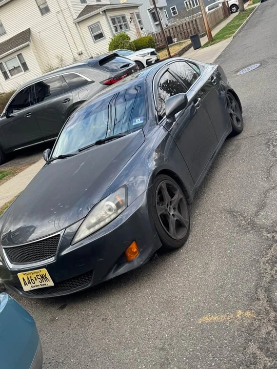 2007 Lexus IS 2nd Gen - Image 3 of 4