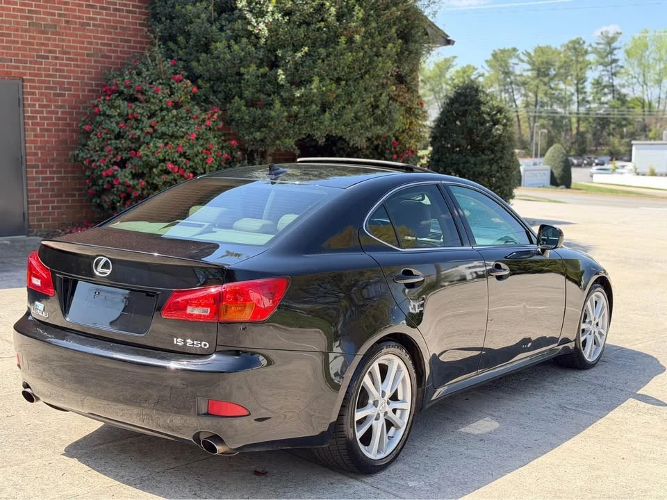 2007 Lexus IS 2nd Gen - Image 8 of 17