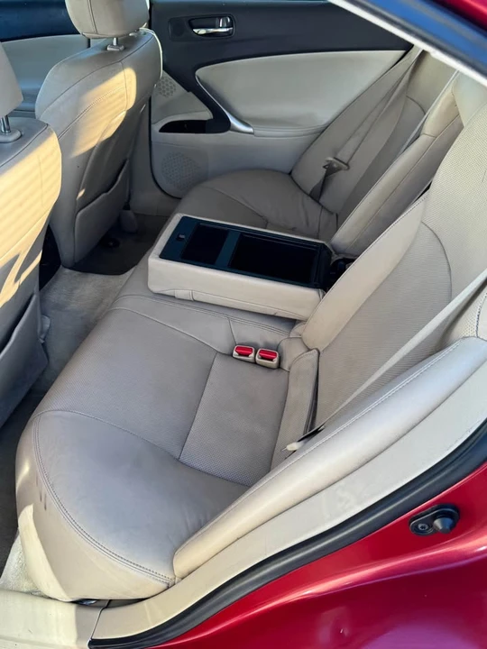 2007 Lexus IS 2nd Gen - Image 4 of 16