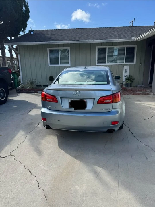 2007 Lexus IS 2nd Gen - Image 2 of 6