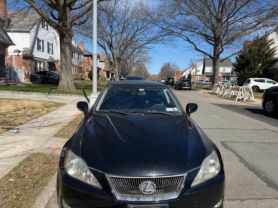 2007 Lexus IS 2nd Gen - Image 3 of 7
