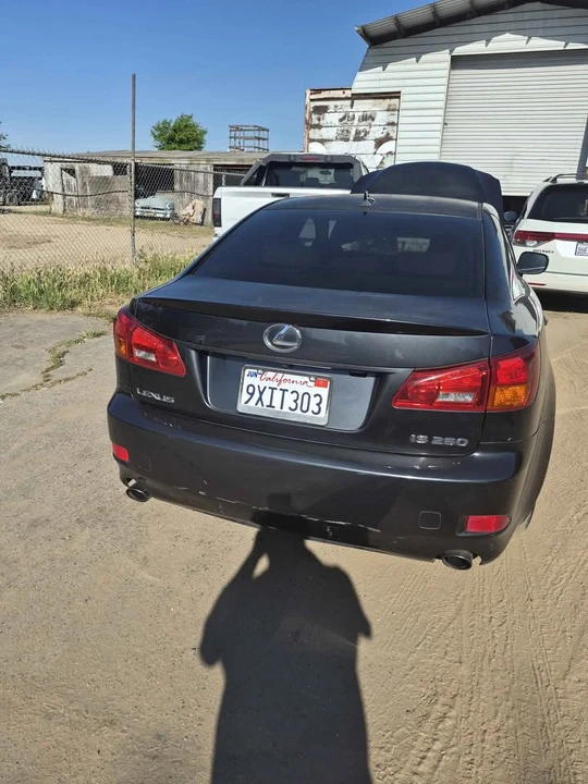 2007 Lexus IS 2nd Gen - Image 4 of 6