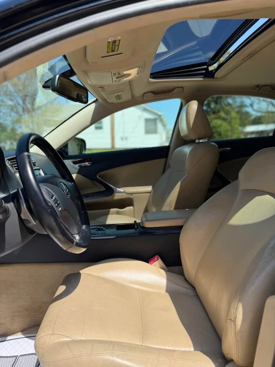 2007 Lexus IS 2nd Gen - Image 15 of 17