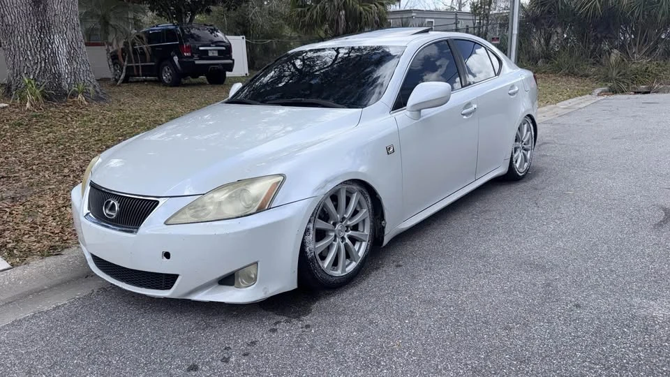 2007 Lexus IS 2nd Gen - Image 3 of 10
