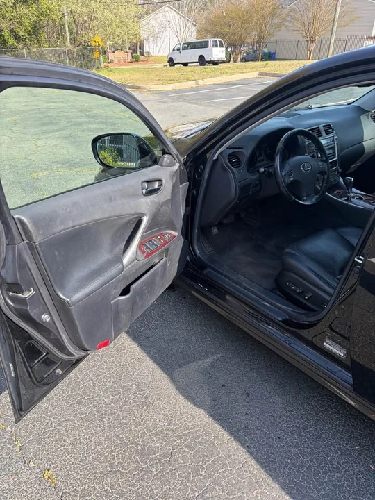 2007 Lexus IS 2nd Gen - Image 6 of 16