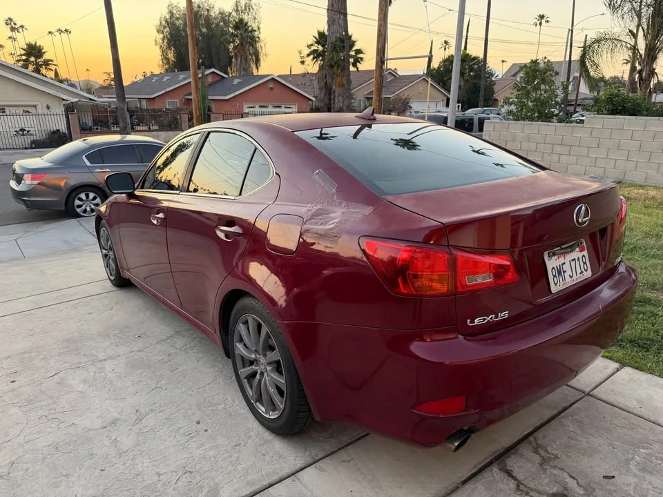 2007 Lexus IS 2nd Gen - Image 5 of 10