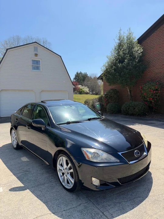2007 Lexus IS 2nd Gen - Image 12 of 17