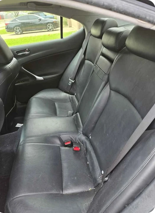 2007 Lexus IS 2nd Gen - Image 7 of 8