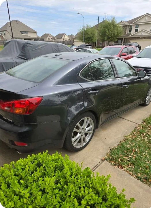 2007 Lexus IS 2nd Gen - Image 4 of 8
