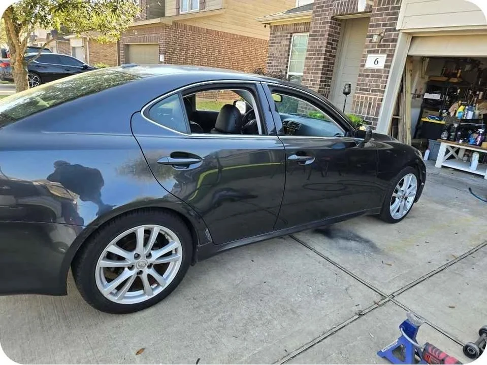 2007 Lexus IS 2nd Gen - Image 3 of 8