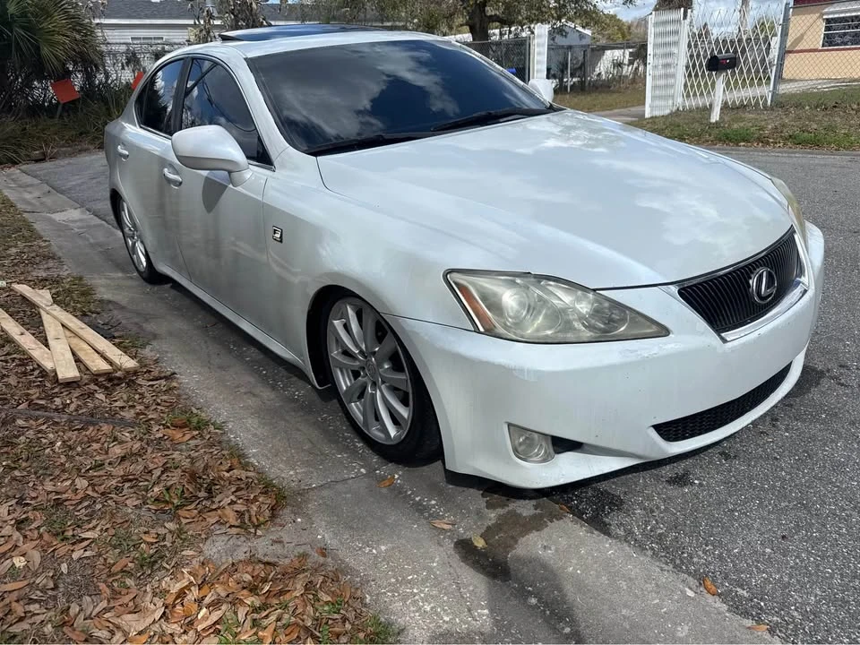 2007 Lexus IS 2nd Gen - Image 2 of 10