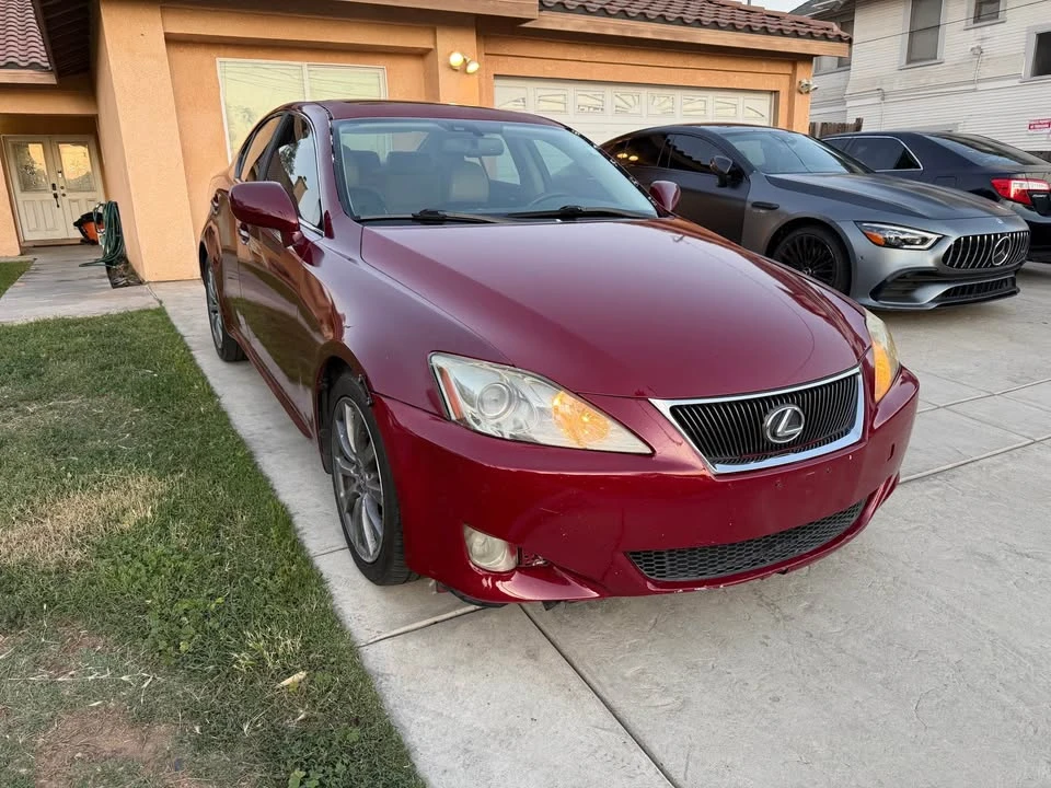2007 Lexus IS 2nd Gen - Image 2 of 10