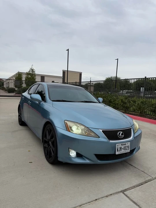 2007 Lexus IS 2nd Gen - Image 2 of 16