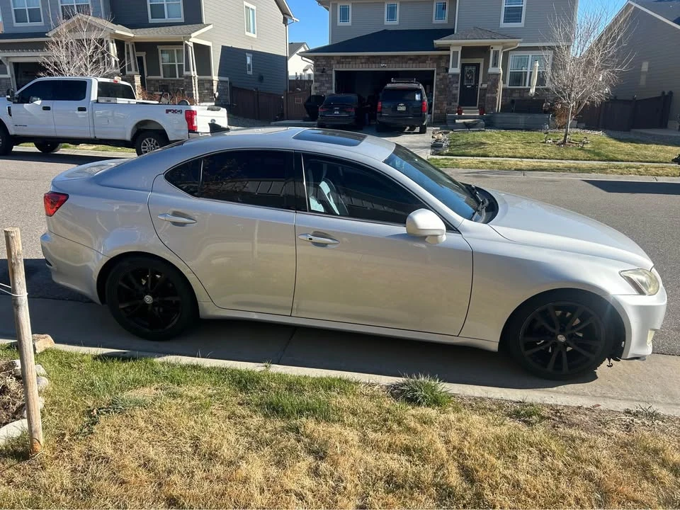 2007 Lexus IS 2nd Gen - Image 4 of 15