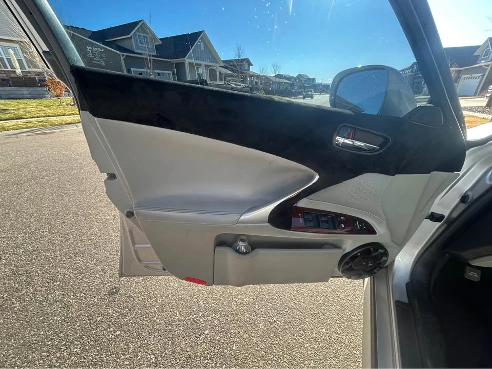 2007 Lexus IS 2nd Gen - Image 14 of 15