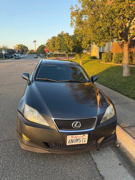 2007 Lexus IS 2nd Gen - Image 6 of 12