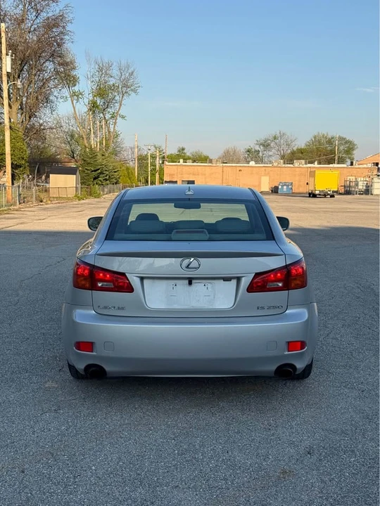 2007 Lexus IS 2nd Gen - Image 5 of 18
