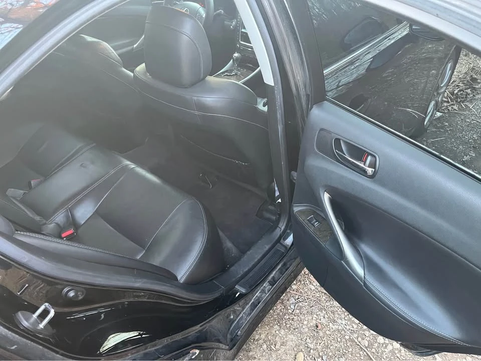 2007 Lexus IS 2nd Gen - Image 6 of 8