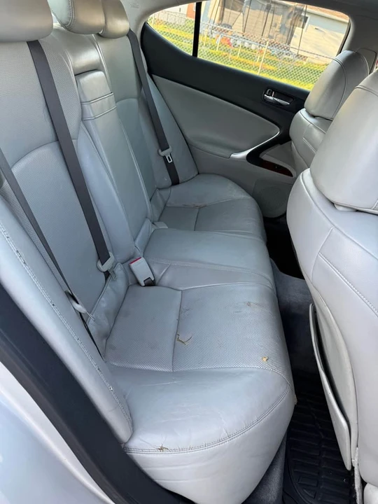2007 Lexus IS 2nd Gen - Image 13 of 18