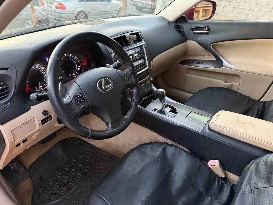 2007 Lexus IS 2nd Gen - Image 6 of 10