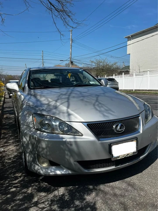 2007 Lexus IS 2nd Gen - Image 9 of 20