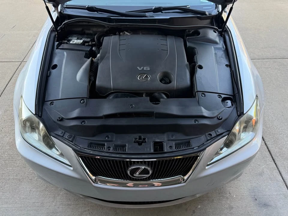 2007 Lexus IS 2nd Gen - Image 7 of 18