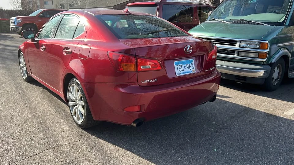 2007 Lexus IS 2nd Gen - Image 3 of 4