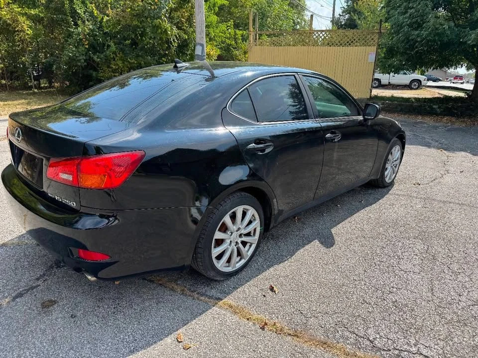 2007 Lexus IS 2nd Gen - Image 12 of 19