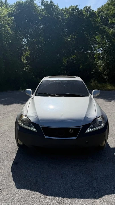 2007 Lexus IS 2nd Gen - Image 2 of 9
