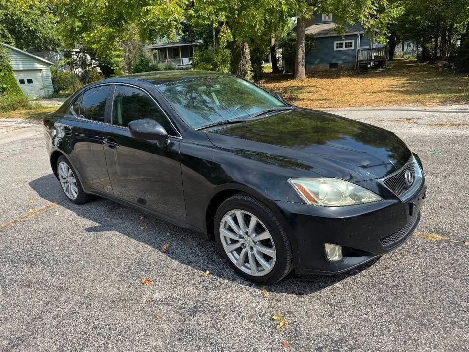 2007 Lexus IS 2nd Gen - Image 3 of 19