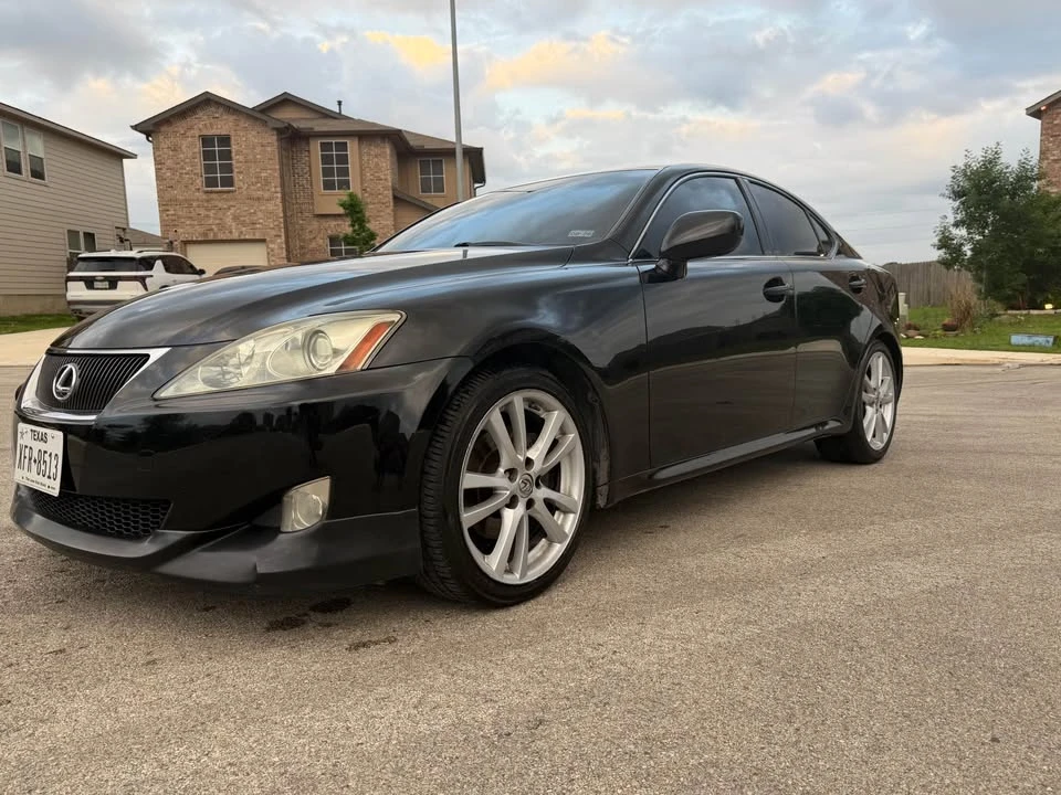 2007 Lexus IS 2nd Gen - Image 2 of 13
