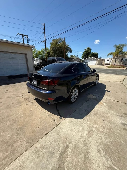 2007 Lexus IS 2nd Gen - Image 4 of 9