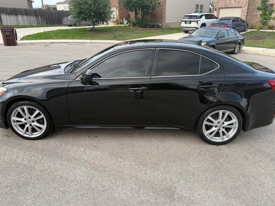 2007 Lexus IS 2nd Gen - Image 6 of 13