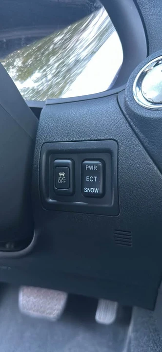 2007 Lexus IS 2nd Gen - Image 13 of 16