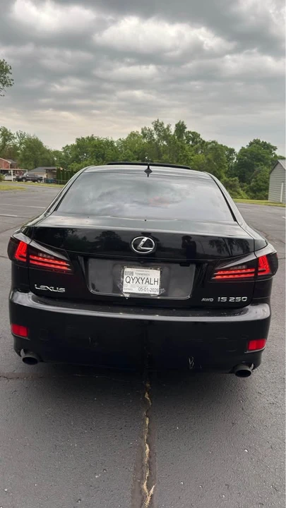 2007 Lexus IS 2nd Gen - Image 6 of 13