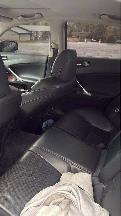 2007 Lexus IS 2nd Gen - Image 10 of 13
