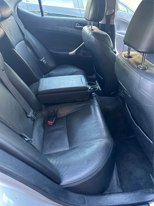2007 Lexus IS 2nd Gen - Image 14 of 16