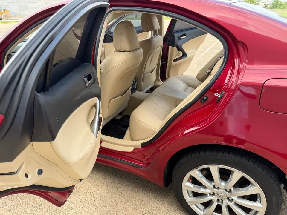 2007 Lexus IS 2nd Gen - Image 11 of 16