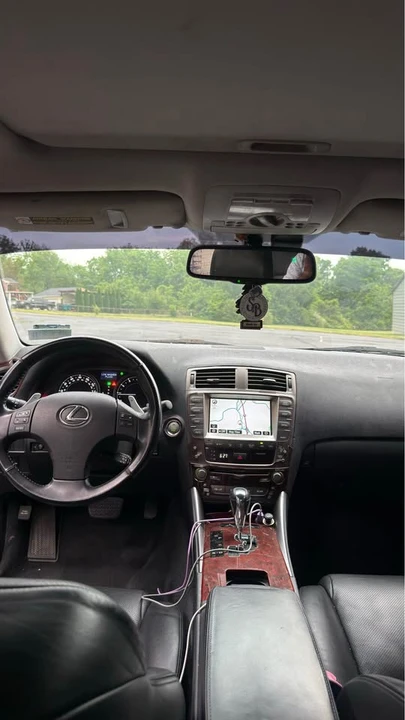 2007 Lexus IS 2nd Gen - Image 11 of 13