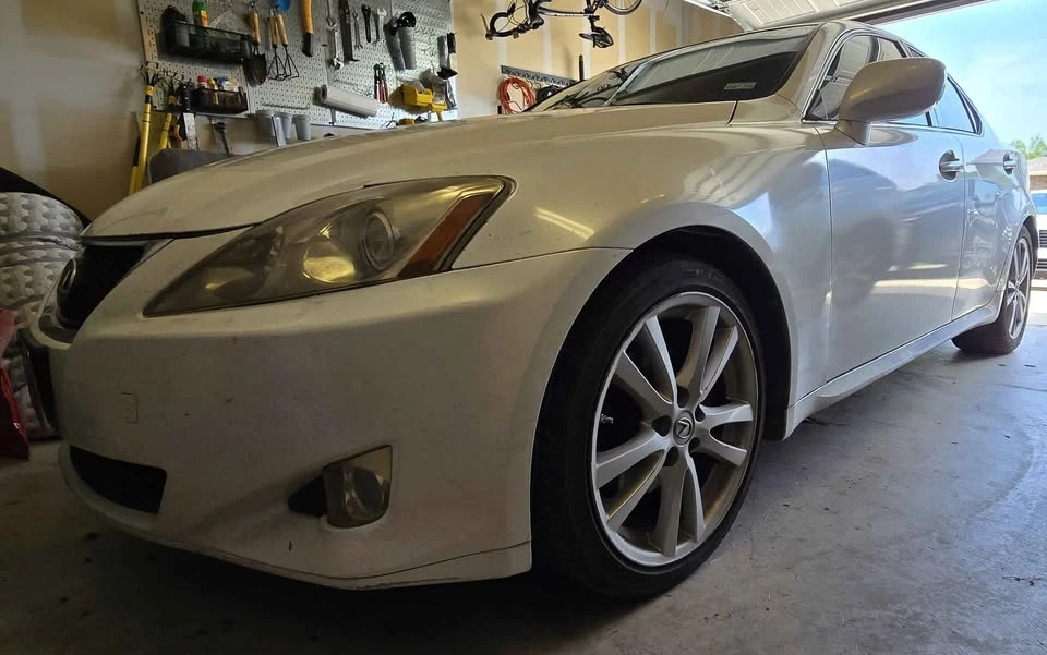 2007 Lexus IS 2nd Gen - Image 2 of 13